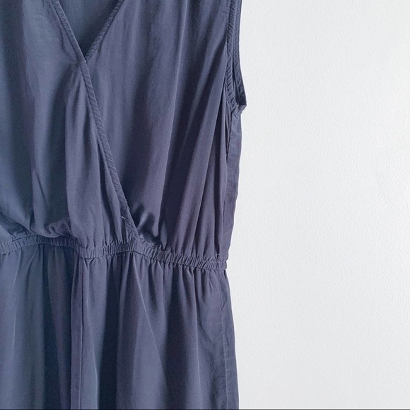 SEEK‎ The Label • Black Sleeveless Short Romper, Plunge Neckline, Size XS - Picture 6 of 14